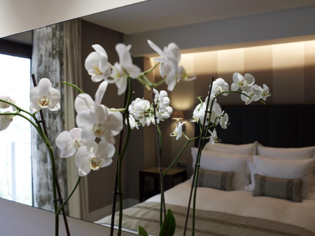 The Y Hotel أثينا المظهر الخارجي الصورة
