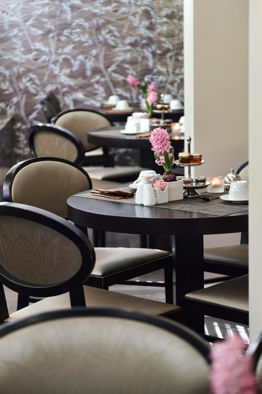 The Y Hotel أثينا المظهر الخارجي الصورة