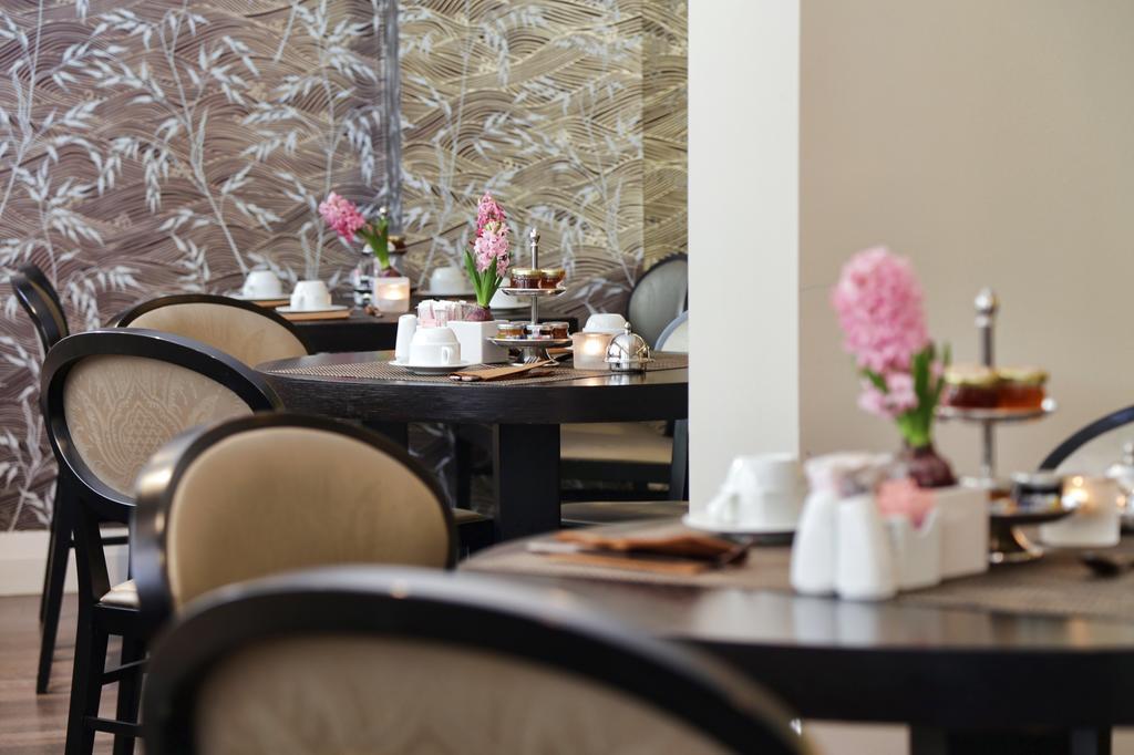 The Y Hotel أثينا المظهر الخارجي الصورة
